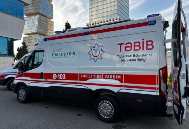 Bakıda əkiz bacı-qardaş faciəvi şəkildə öldü