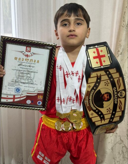 8 yaşlı Qeyrət Cəlilov Gürcüstan çempionu oldu