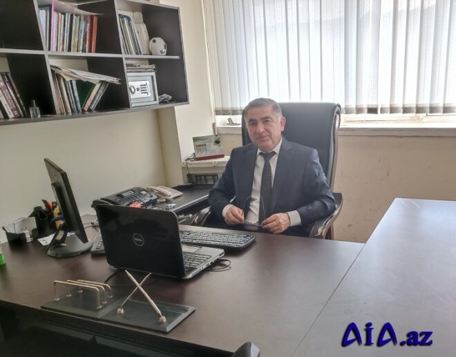 Mollalar son patronu ayaqlarına sıxır?