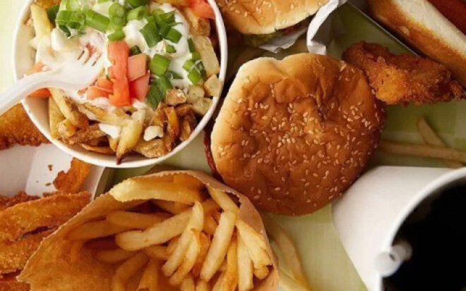 Ürək tutması və insult riskini 67% artıran qidalar açıqlanıb