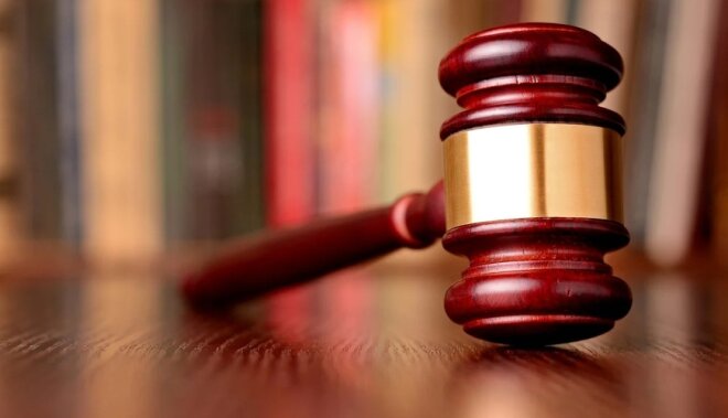 Dövlətə xəyanət etməkdə təqsirləndirilən 4 nəfərə hökm oxunub