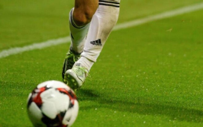 Futbolçu oyun zamanı ÖLDÜ