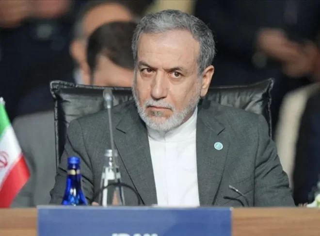 Əraqçi Hörmüz boğazındakı vəziyyəti regional böhranla əlaqələndirib