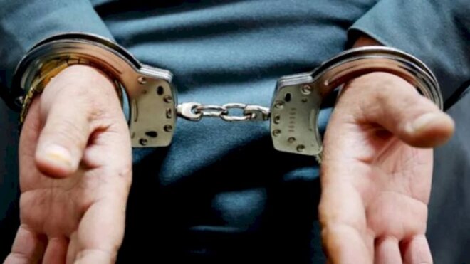 Müəllim olan arvadını öldürdü