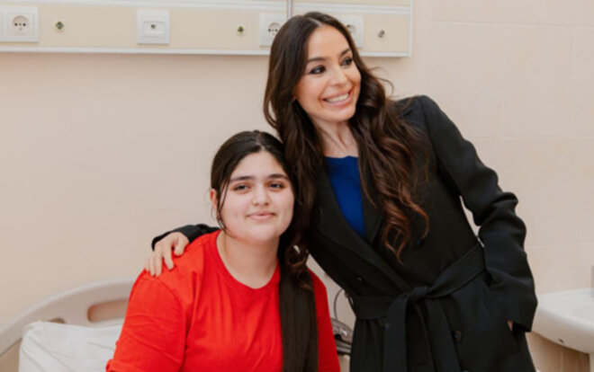 Leyla Əliyeva Bakıdakı Uşaq Klinik Xəstəxanasında -