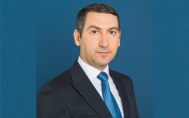 PREZİDENT ONA GENERAL RÜTBƏSİ VERİB BİRİNCİ MÜAVİN TƏYİN ETDİ