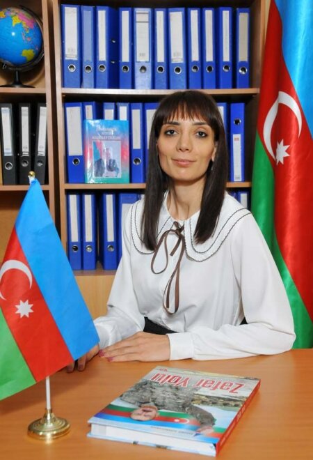 23 Aprel Ümumdünya Kitab və Müəlliflik Hüququ Günüdür.