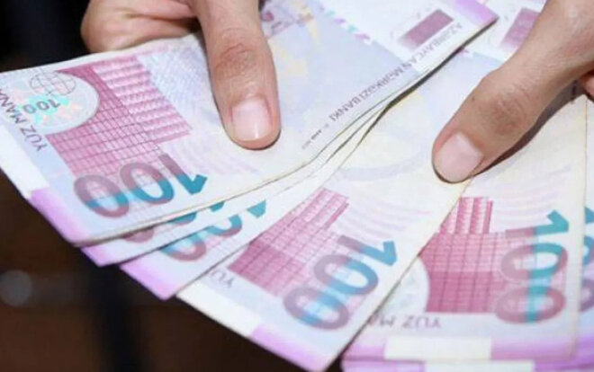 Rəis və sabiq icra məmuru külli miqdarda alimenti mənimsədi